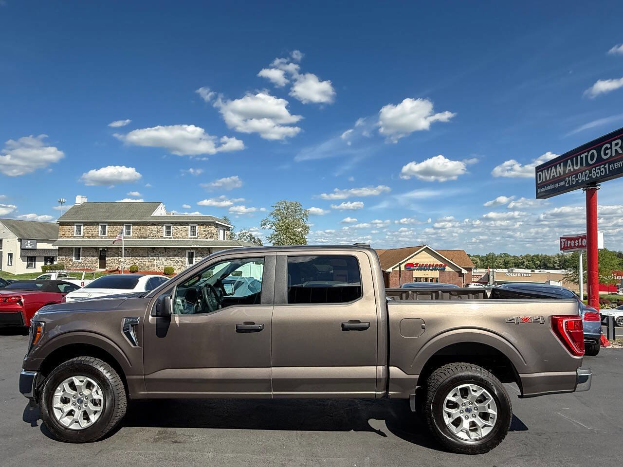 Used 2023 Ford F150 XLT image 4