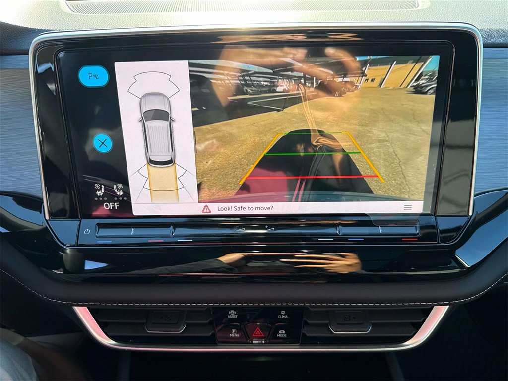 New 2026 Volkswagen Atlas Cross Sport SE image 22