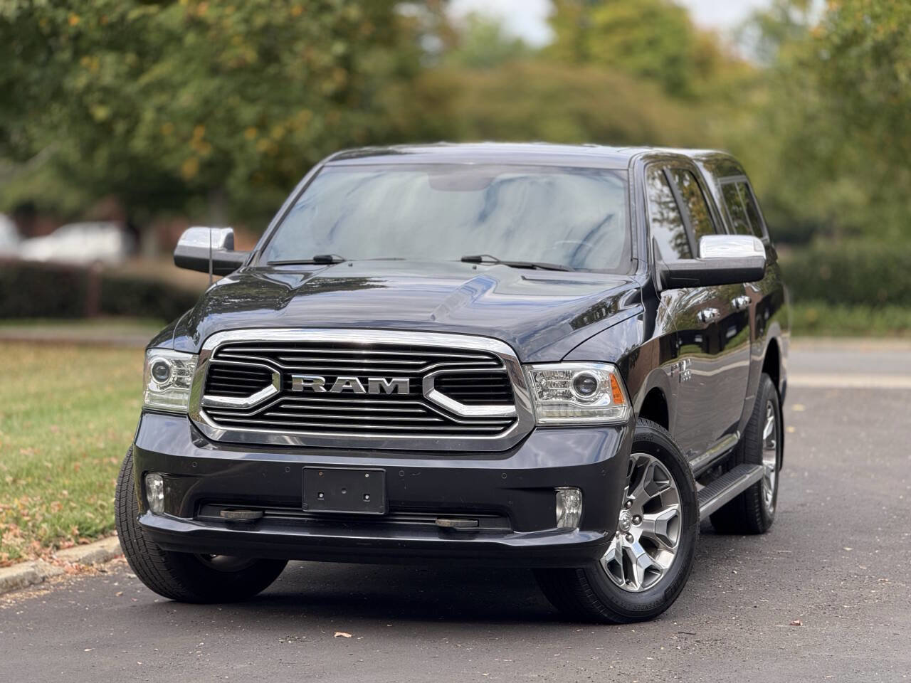 Used 2017 RAM 1500 Limited AWD/4WD image 1