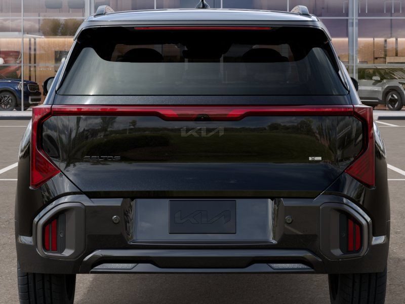 New 2027 Kia Seltos X-Line S w/ X-Line S Premium Package AWD/4WD image 13