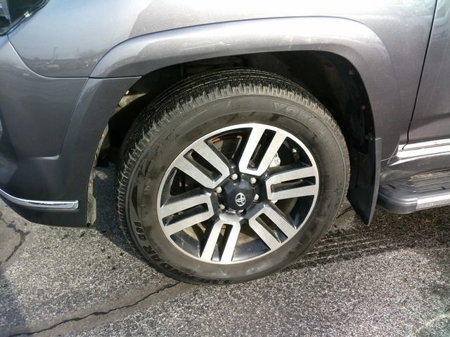 Used 2019 Toyota 4Runner Limited image 9