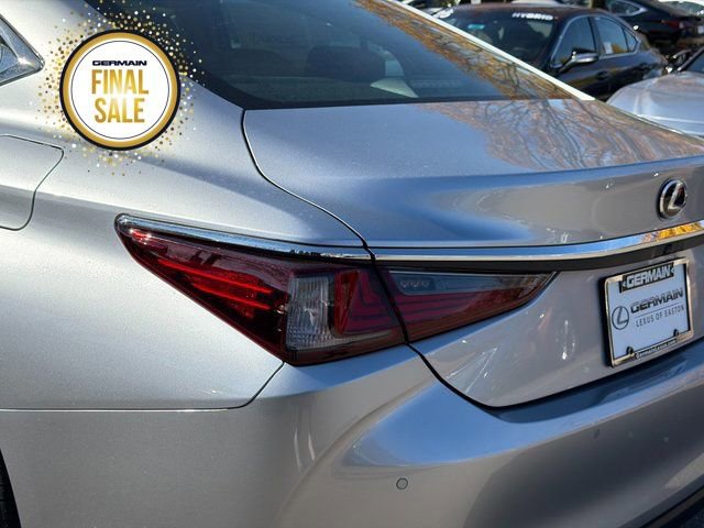 New 2025 Lexus ES 350 w/ Premium Package image 12