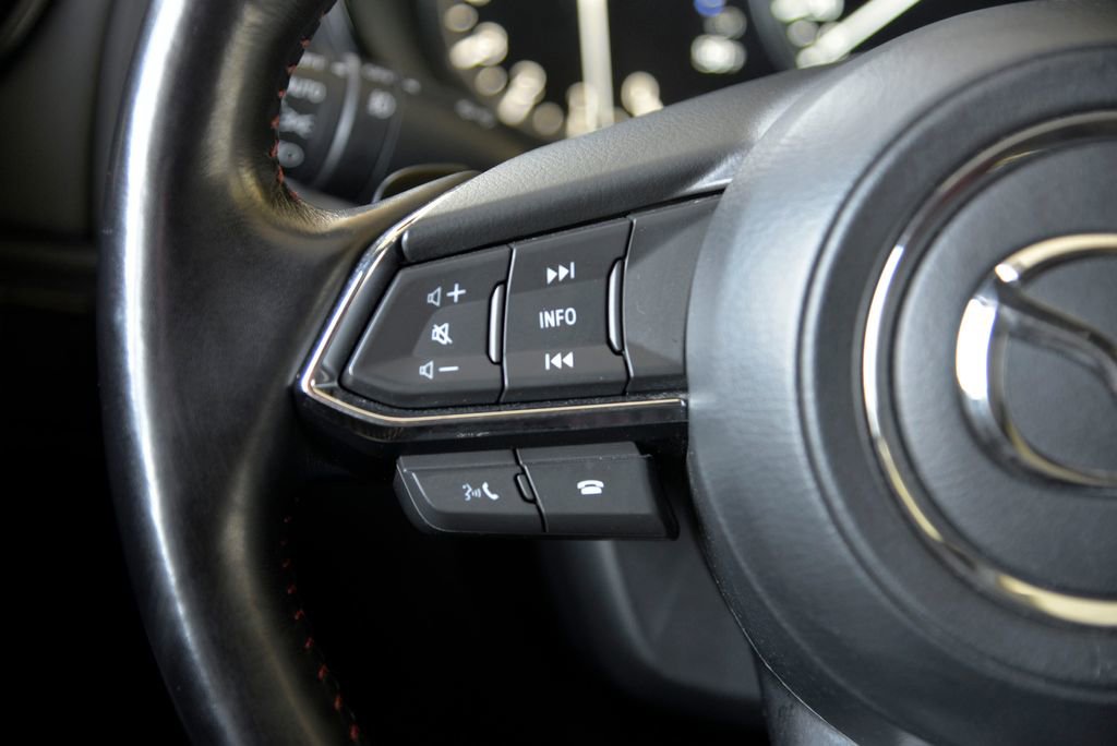 Used 2023 MAZDA CX-9 Carbon Edition image 22