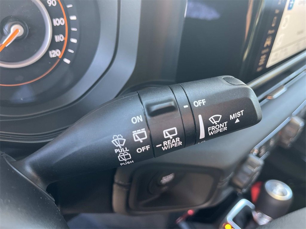 New 2025 Jeep Wrangler Unlimited Rubicon image 24