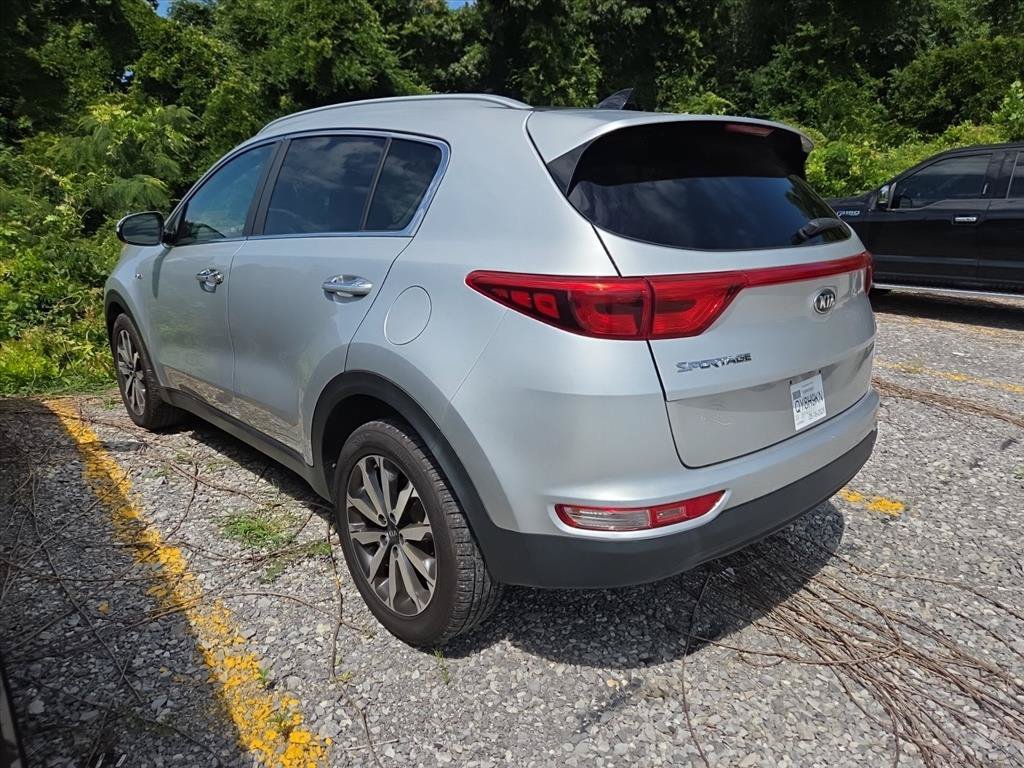Used 2017 Kia Sportage EX w/ EX Premium Package AWD/4WD image 6