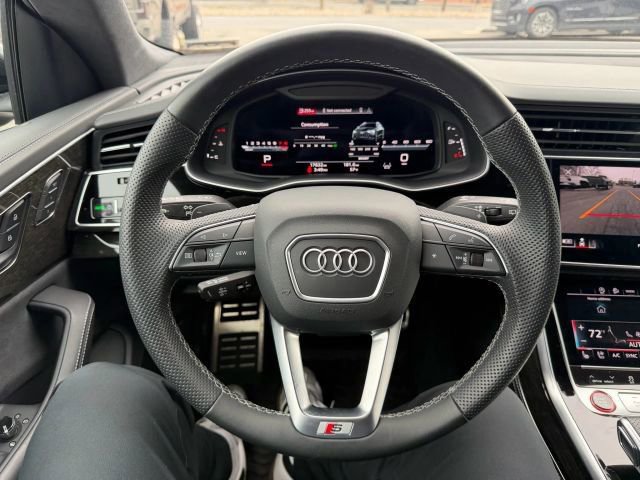 Used 2023 Audi SQ8 Premium Plus image 11