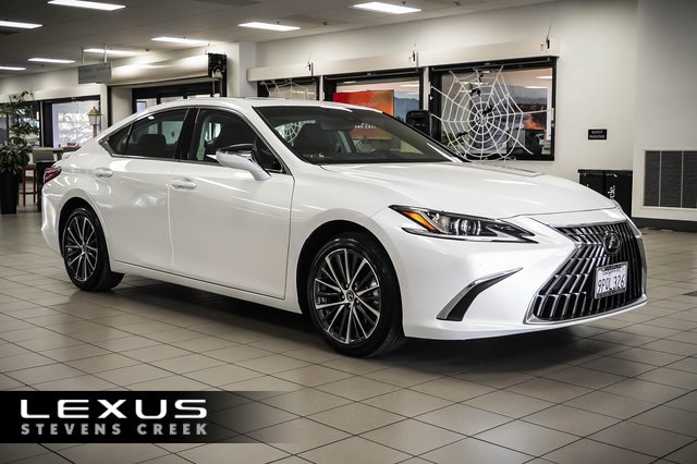 Used 2025 Lexus ES 300h w/ Premium Package
