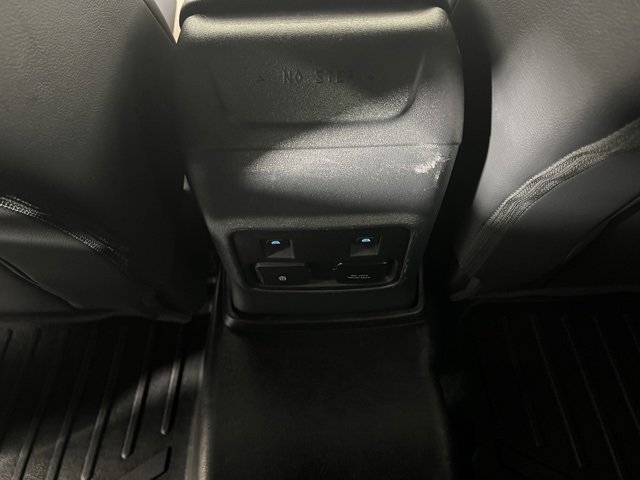 Used 2023 Ford Bronco Wildtrak image 39