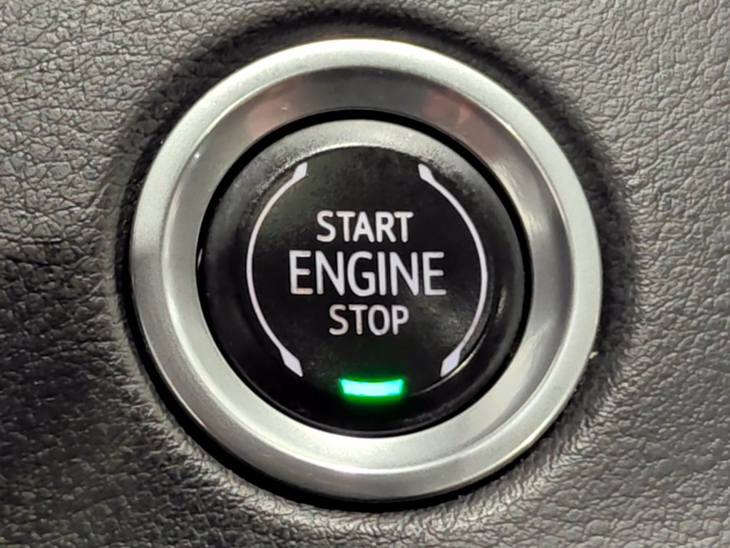 Used 2023 Cadillac XT4 Luxury AWD/4WD image 12