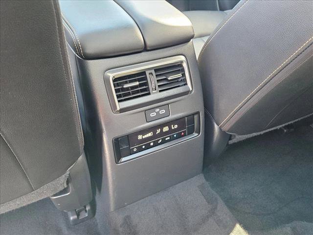 Used 2025 MAZDA CX-90 3.3 Turbo w/ Premium Sport Pkg image 17