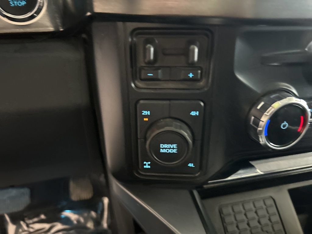 Used 2025 Ford F350 Lariat AWD/4WD image 50