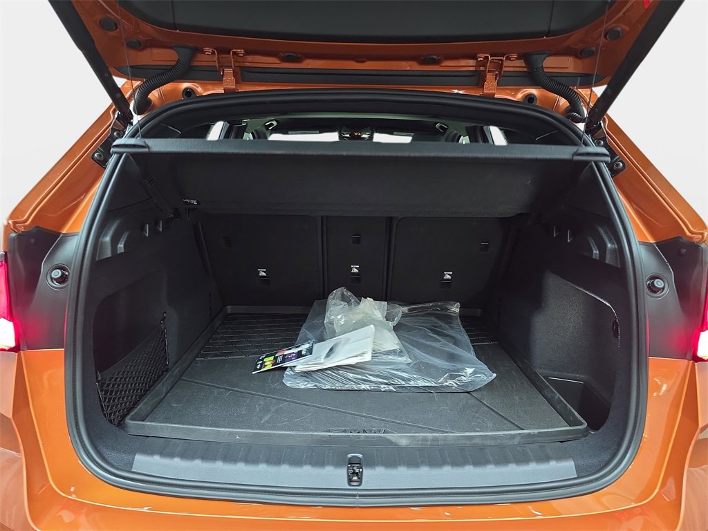 Used 2025 BMW X1 xDrive28i w/ Convenience Package image 15