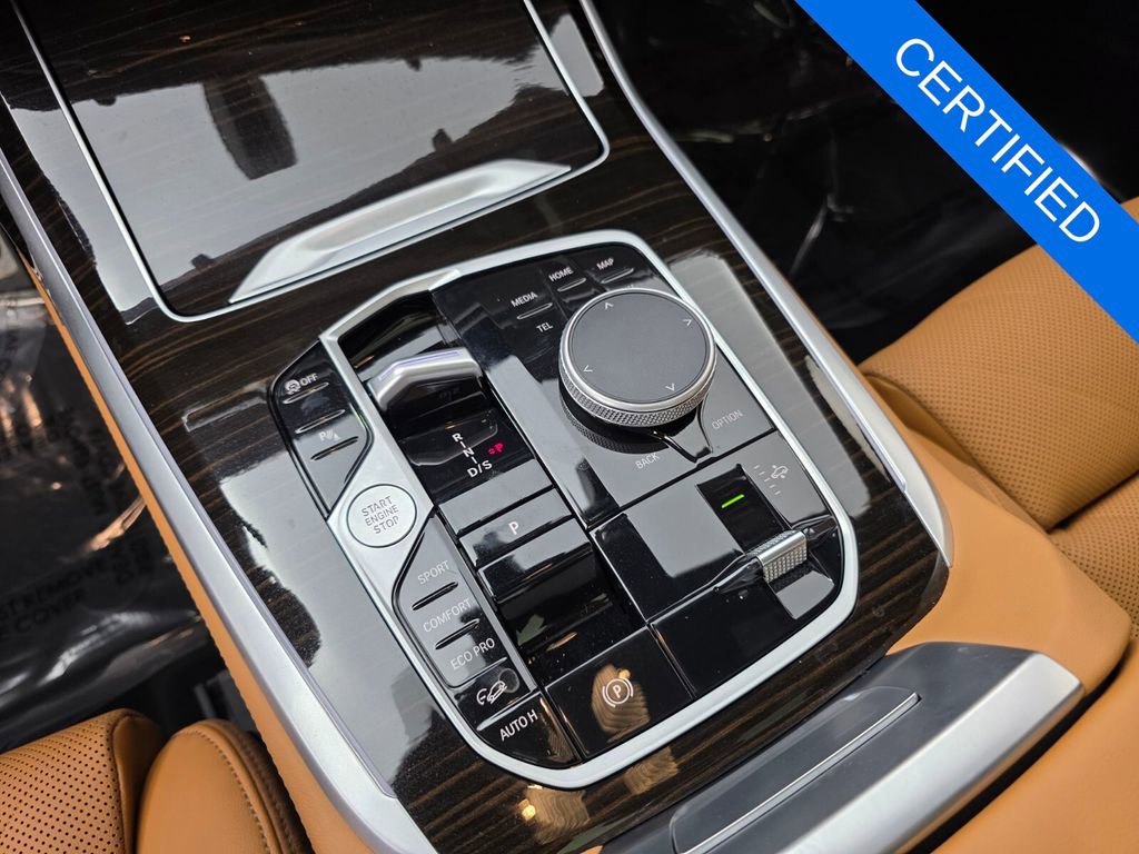Used 2024 BMW X7 xDrive40i w/ M Sport Package image 25
