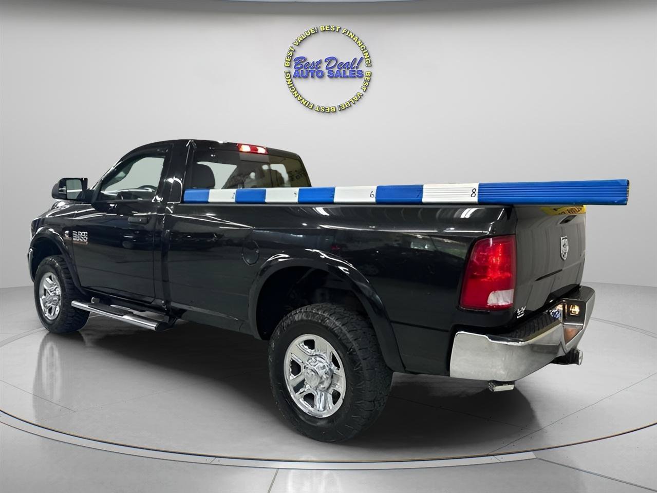 Used 2015 RAM 3500 Tradesman w/ Chrome Appearance Group AWD/4WD image 3