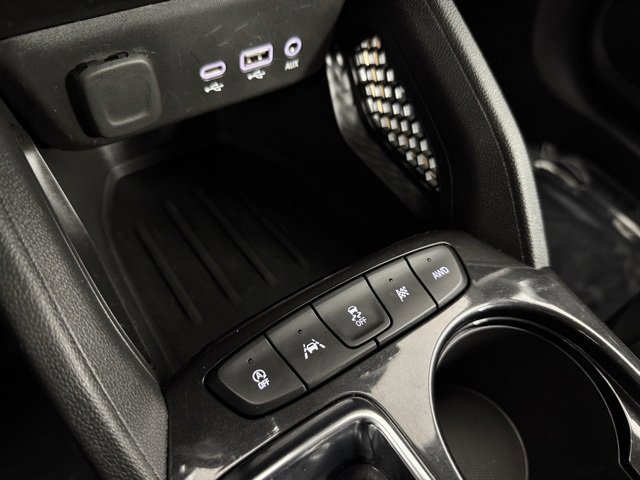 Used 2023 Chevrolet TrailBlazer ACTIV image 21