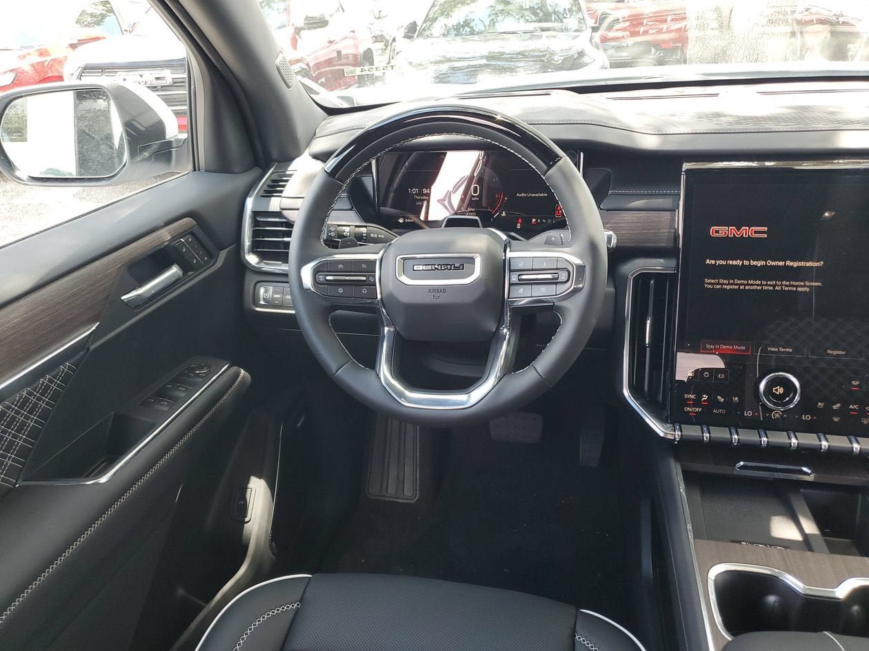 New 2026 GMC Acadia Denali w/ Super Cruise Package FWD image 13
