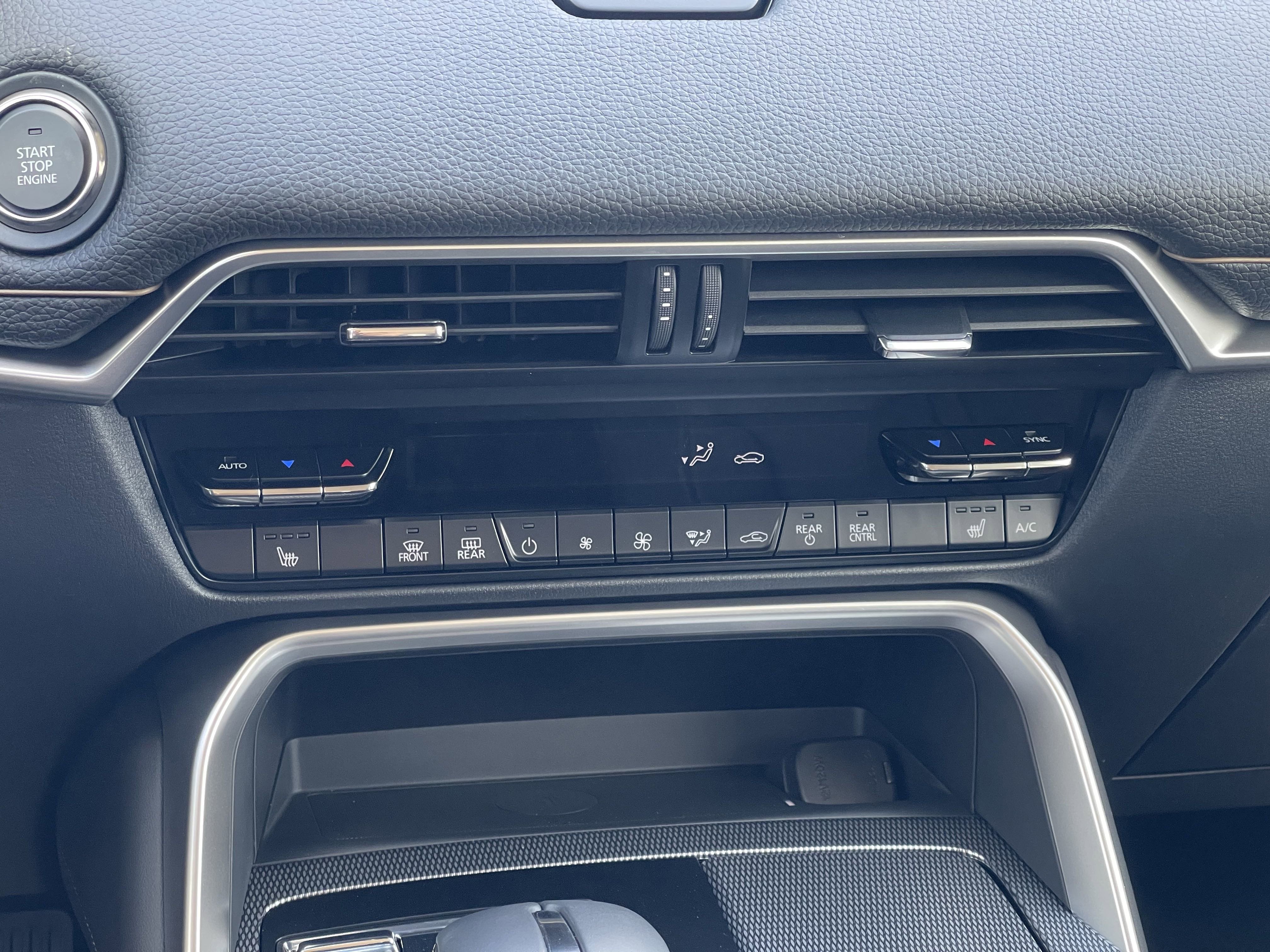 New 2025 MAZDA CX-70 3.3 Turbo w/ Premium Package image 4