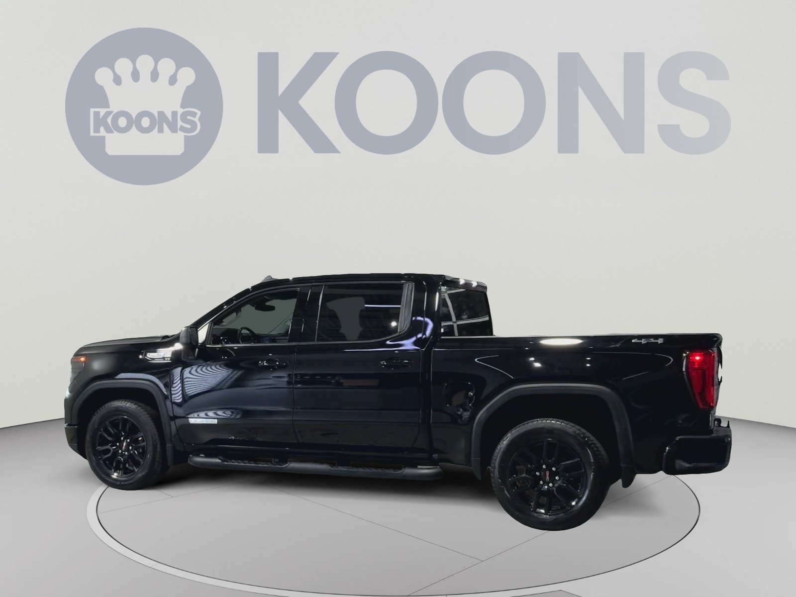 Used 2023 GMC Sierra 1500 Elevation AWD/4WD image 10