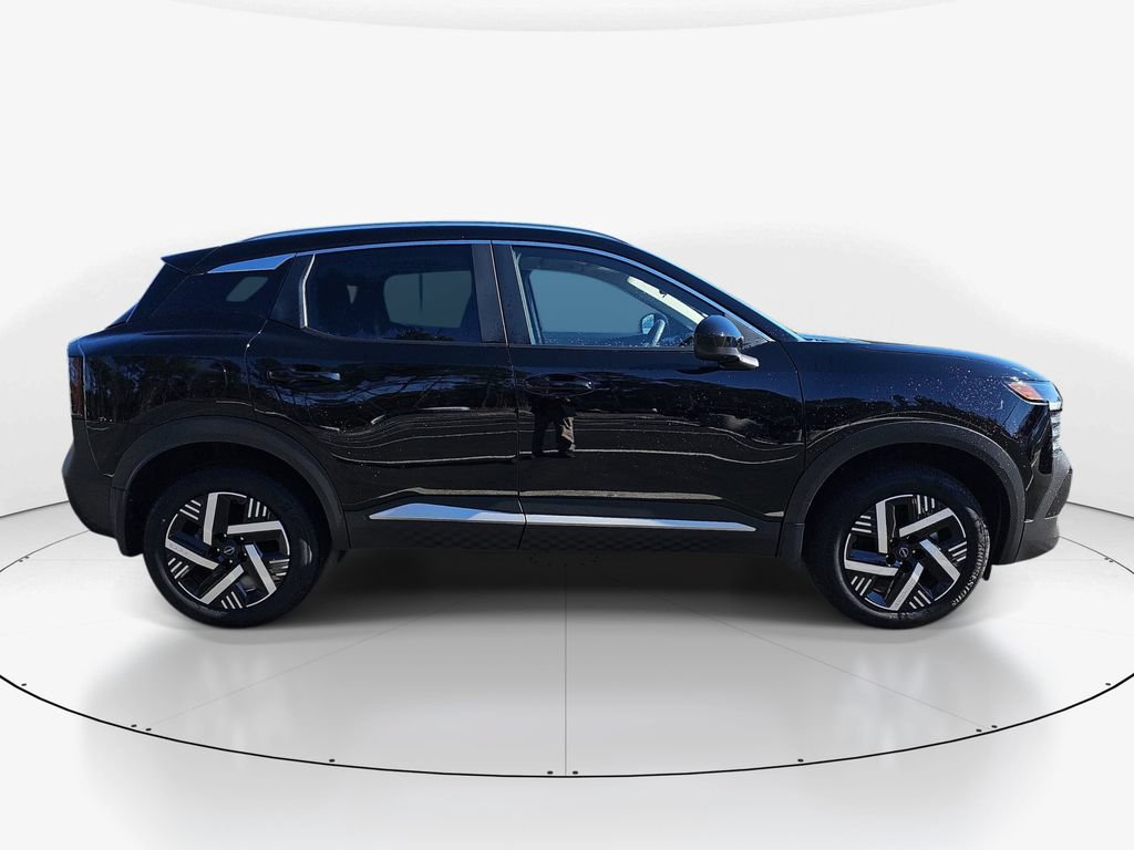 New 2026 Nissan Kicks SV w/ SV Premium Package FWD image 3