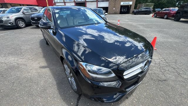 Used 2018 Mercedes-Benz C 300 4MATIC Sedan image 3