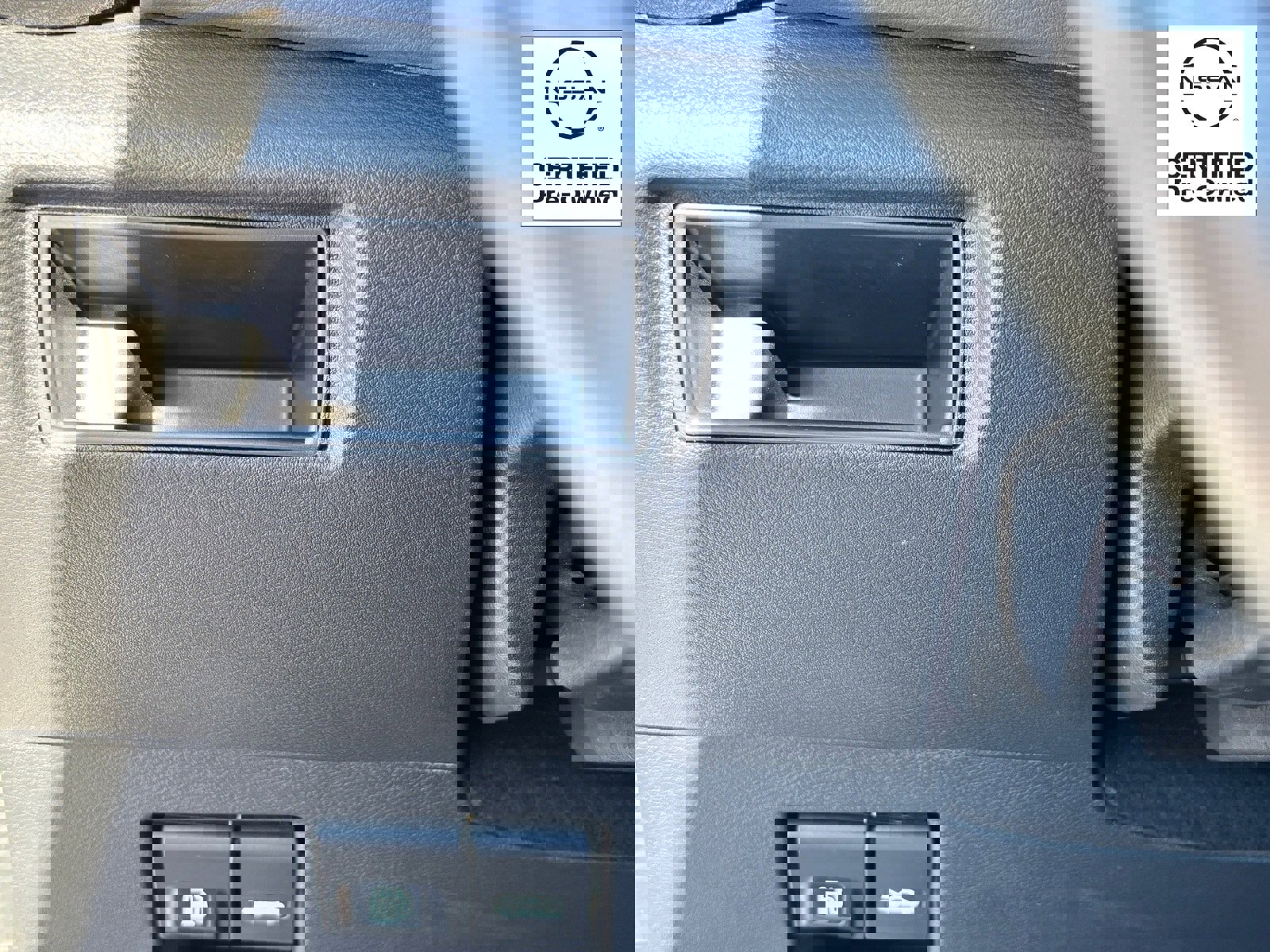 Certified 2023 Nissan Versa SV image 29