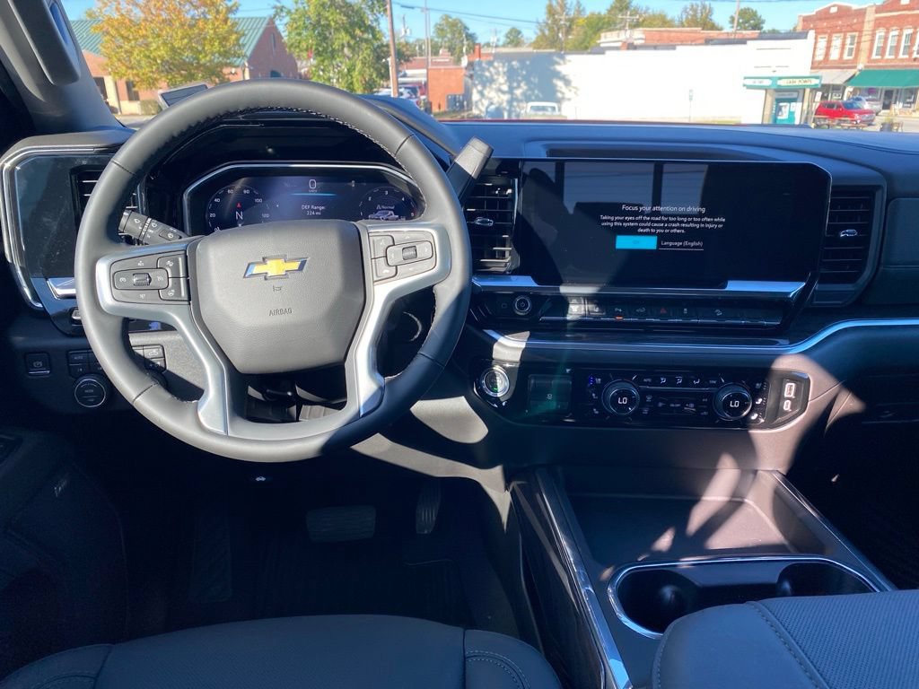 New 2026 Chevrolet Silverado 2500 LTZ w/ LTZ Premium Package AWD/4WD image 13