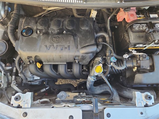 Used 2012 Toyota Yaris Sedan image 24