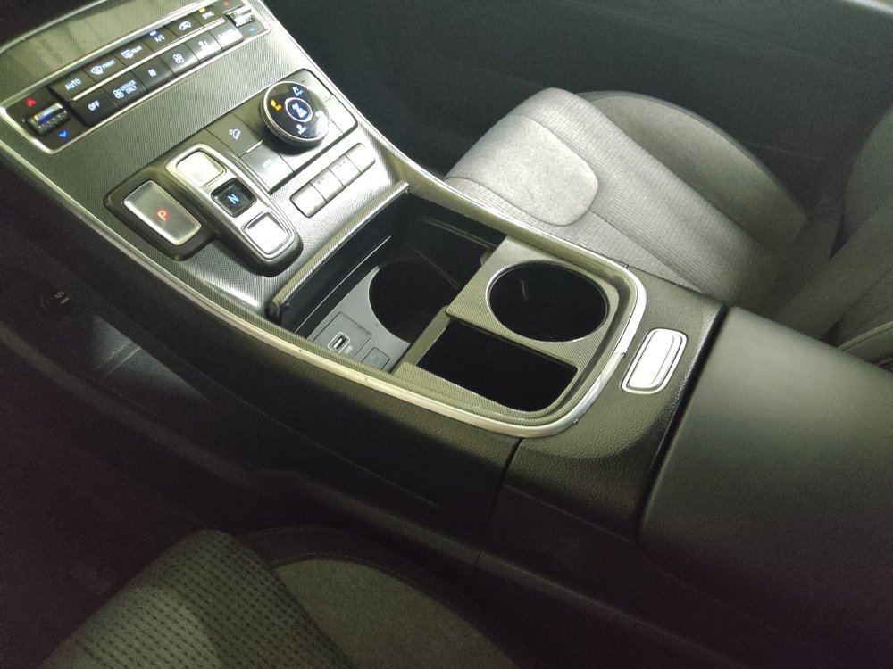 Used 2022 Hyundai Santa Fe Blue image 26