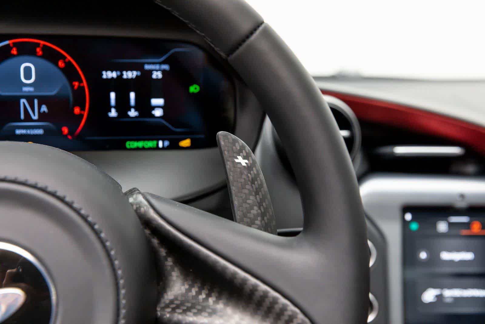 New 2026 McLaren 750S RWD image 31