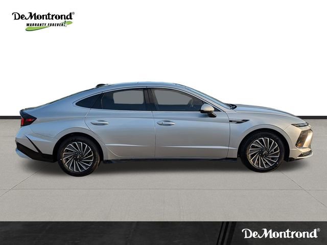 New 2026 Hyundai Sonata SEL FWD image 4