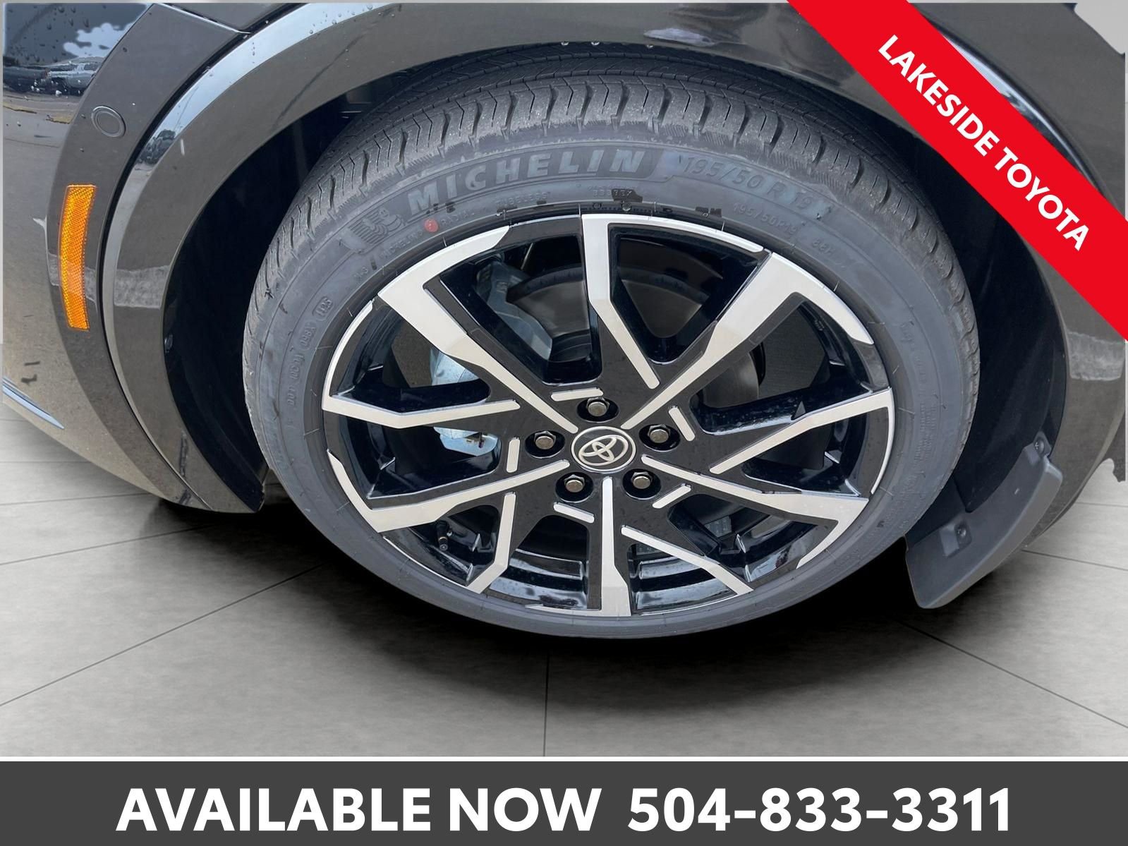 New 2026 Toyota Prius Plug-In Hybrid image 6