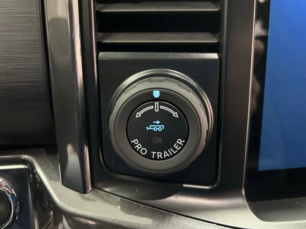 Used 2022 Ford F150 XLT w/ Equipment Group 302A High image 16