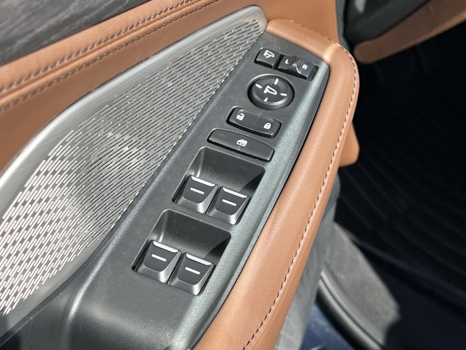 Certified 2023 Acura MDX w/Advance Package image 12