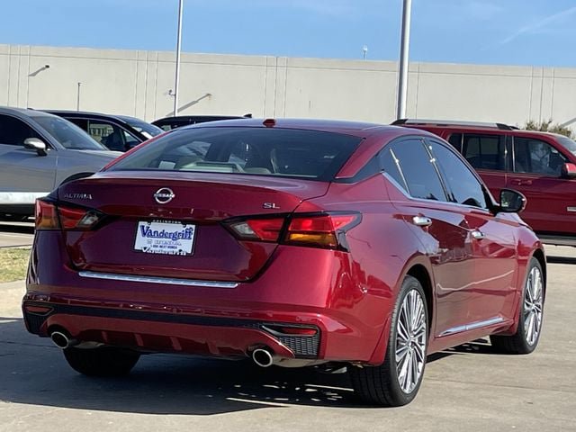 Used 2024 Nissan Altima 2.5 SL FWD image 4