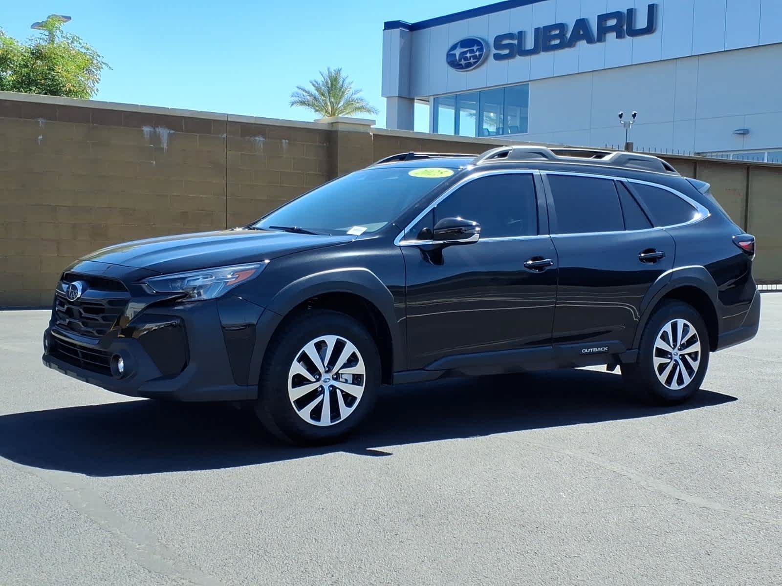 Used 2025 Subaru Outback Premium w/ Popular Package #1A AWD/4WD image 2