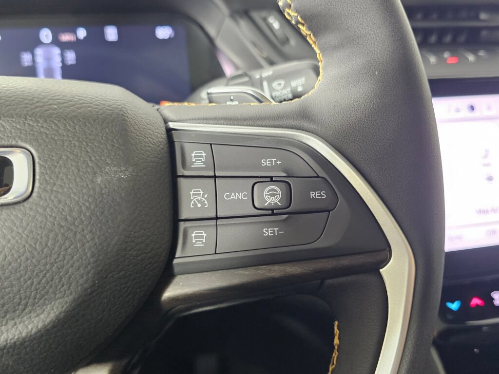 New 2026 Jeep Grand Cherokee Limited AWD/4WD image 25
