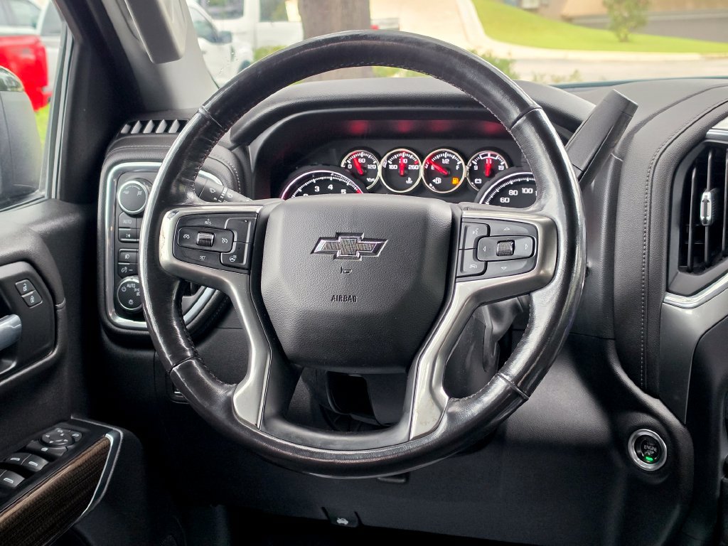 Used 2019 Chevrolet Silverado 1500 LT Trail Boss AWD/4WD image 20