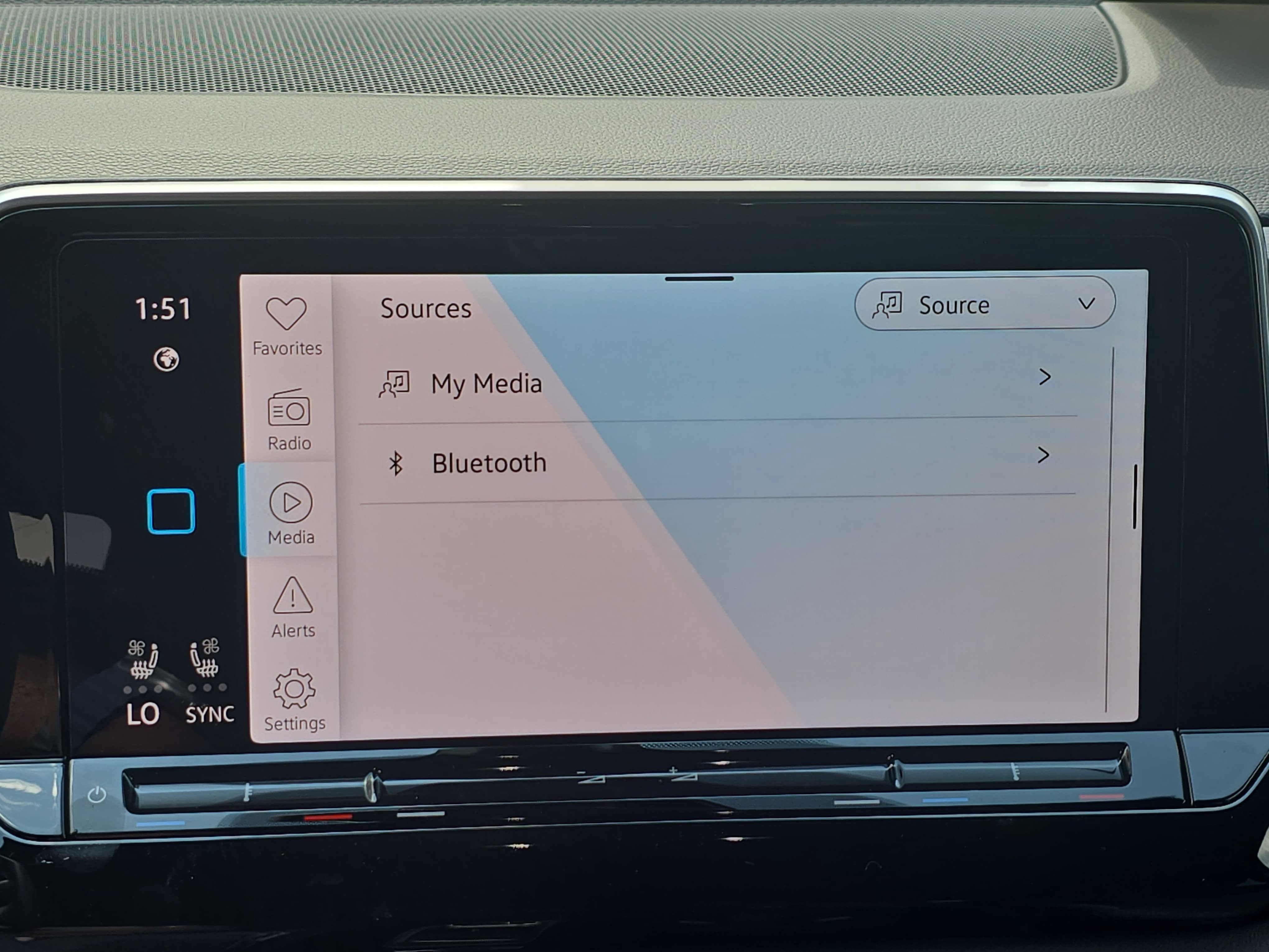 New 2026 Volkswagen Atlas Cross Sport SE FWD image 22
