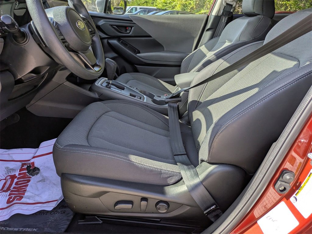 Used 2024 Subaru Crosstrek 2.0i Premium image 17