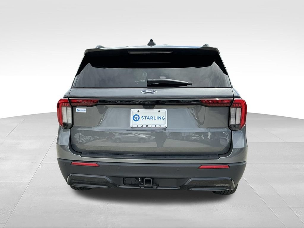 Used 2025 Ford Explorer ST-Line w/ Premium Package RWD image 5