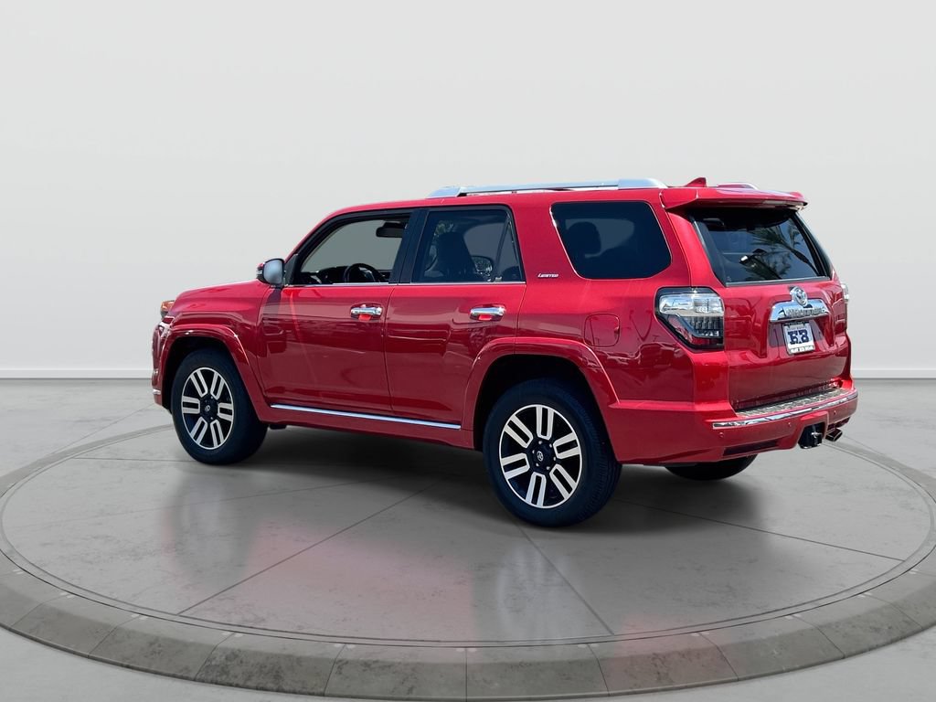 Used 2022 Toyota 4Runner Limited AWD/4WD image 6