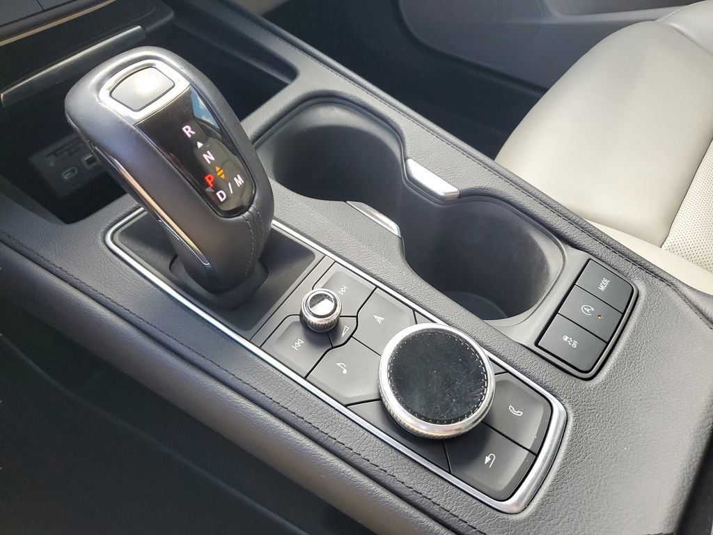 Used 2019 Cadillac XT4 Premium Luxury image 15