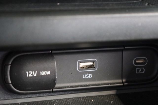 Certified 2023 Kia Soul EX FWD image 31