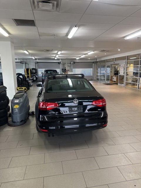 Used 2015 Volkswagen Jetta TDI SE image 20