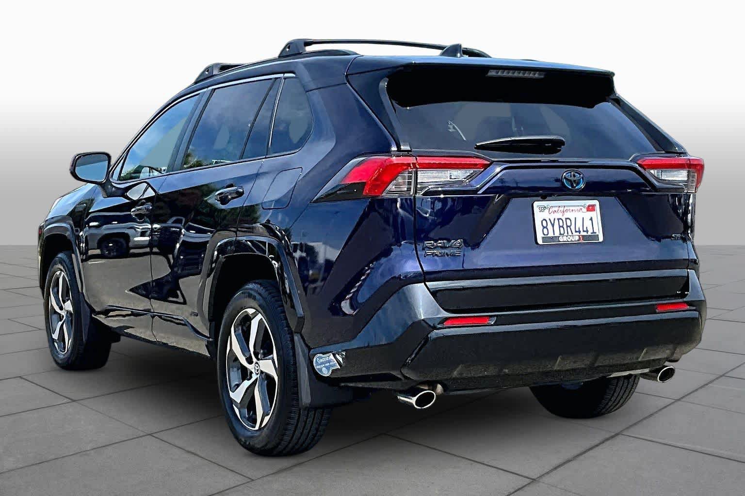 Certified 2021 Toyota RAV4 SE w/ Weather & Moonroof Package AWD/4WD image 11