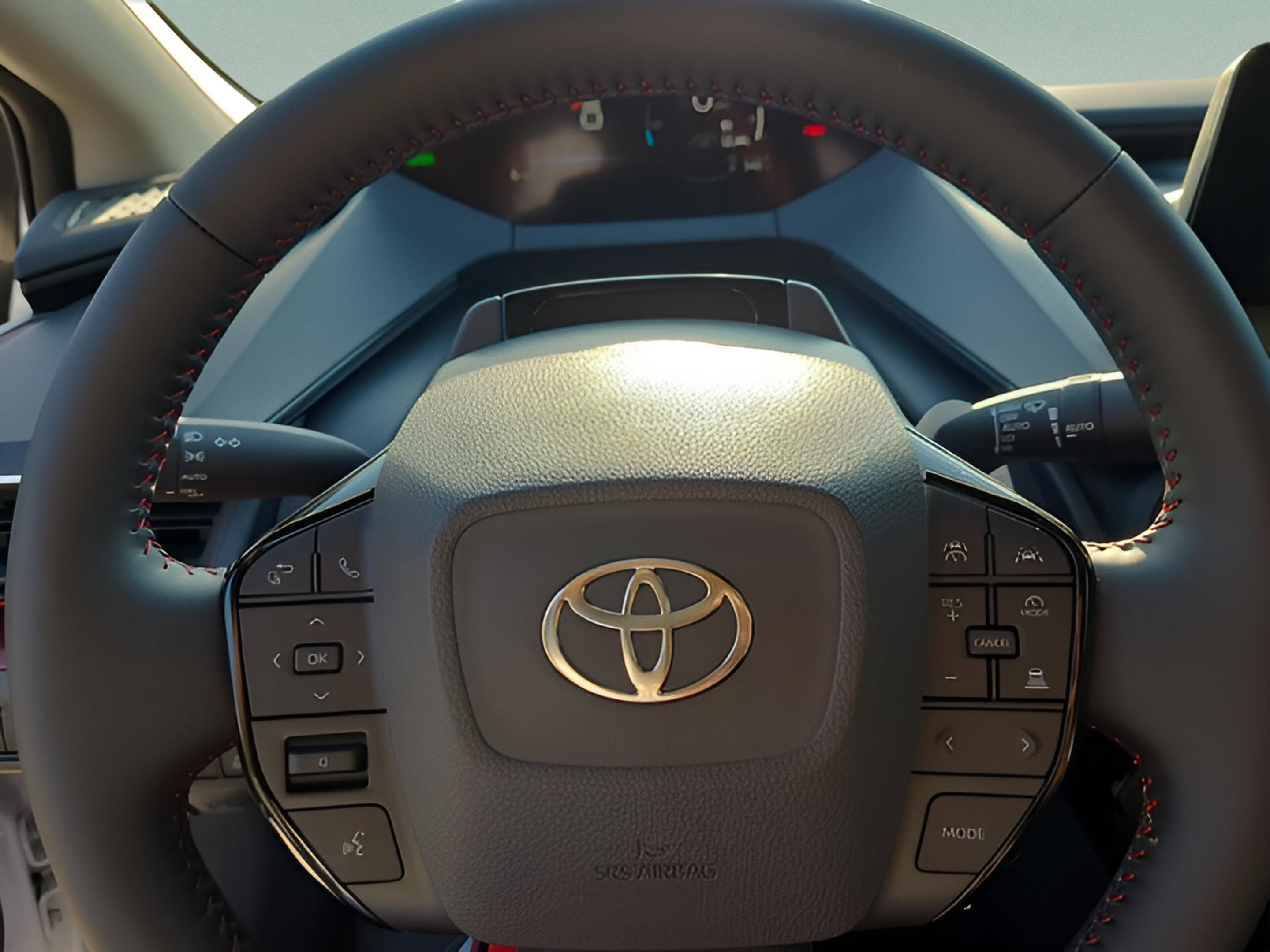 New 2026 Toyota Prius Plug-In Hybrid FWD image 19