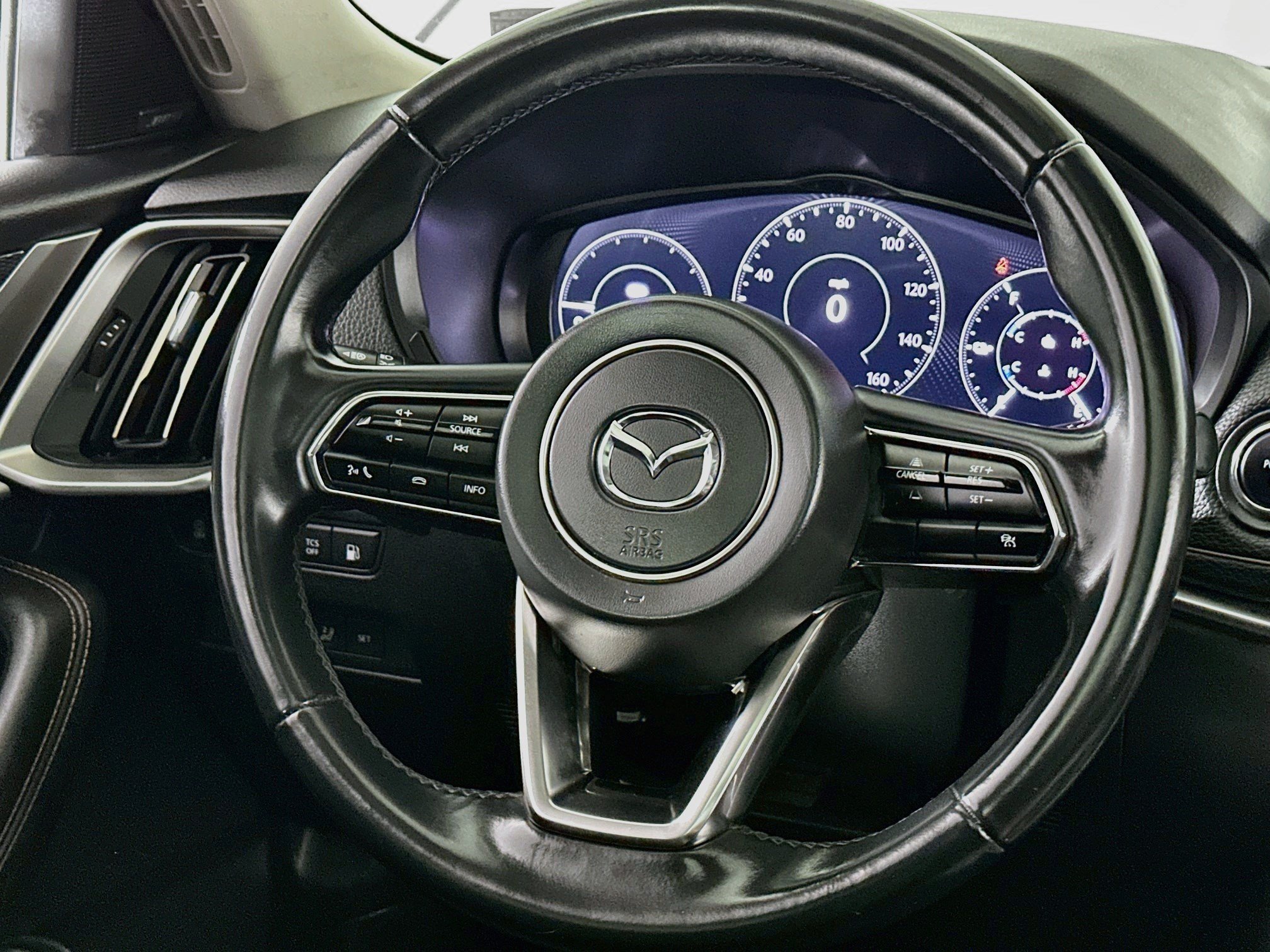 Used 2024 MAZDA CX-90 Plug-In Hybrid w/ Premium Pkg AWD/4WD image 8