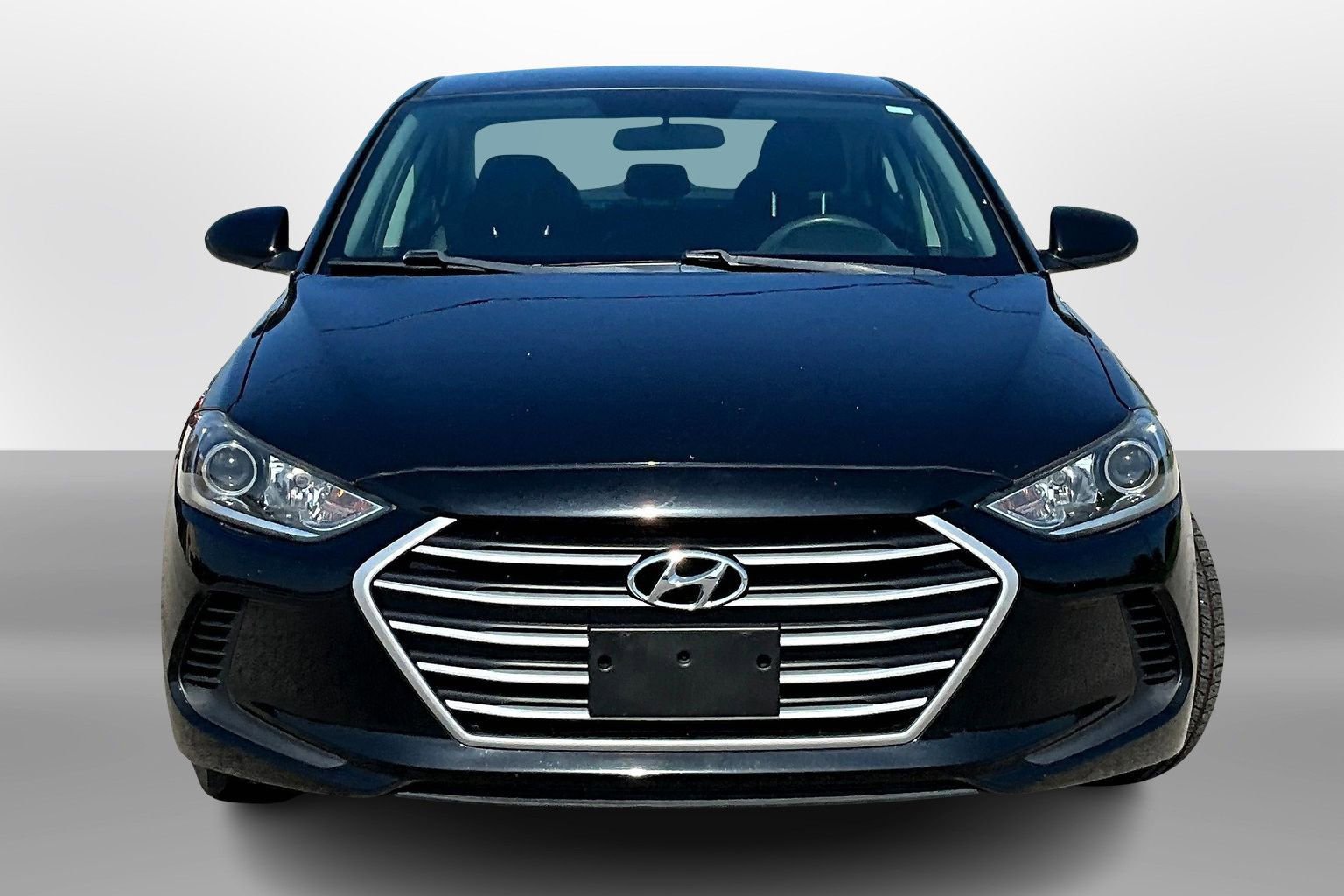 Used 2018 Hyundai Elantra SEL image 3