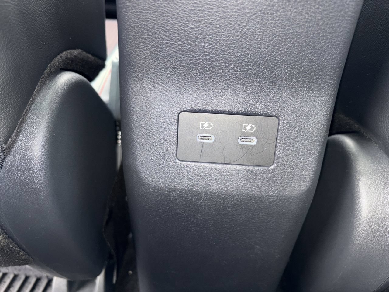 Certified 2025 Nissan Kicks SR w/ SR Premium Package FWD image 15