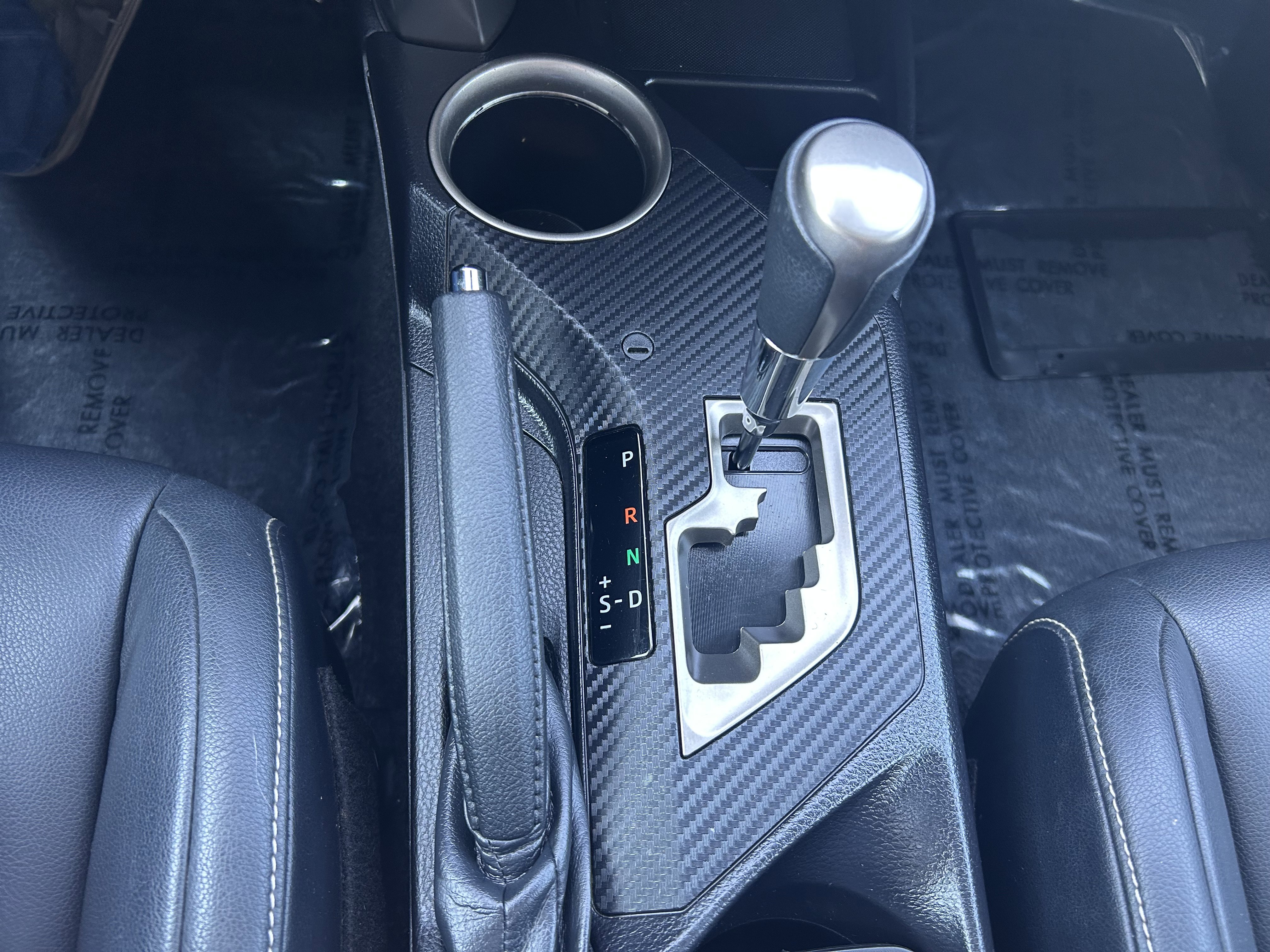 Used 2015 Toyota RAV4 Limited image 9